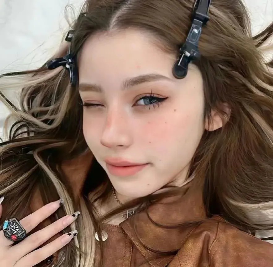 手搓航母你不信裁我后哭什么